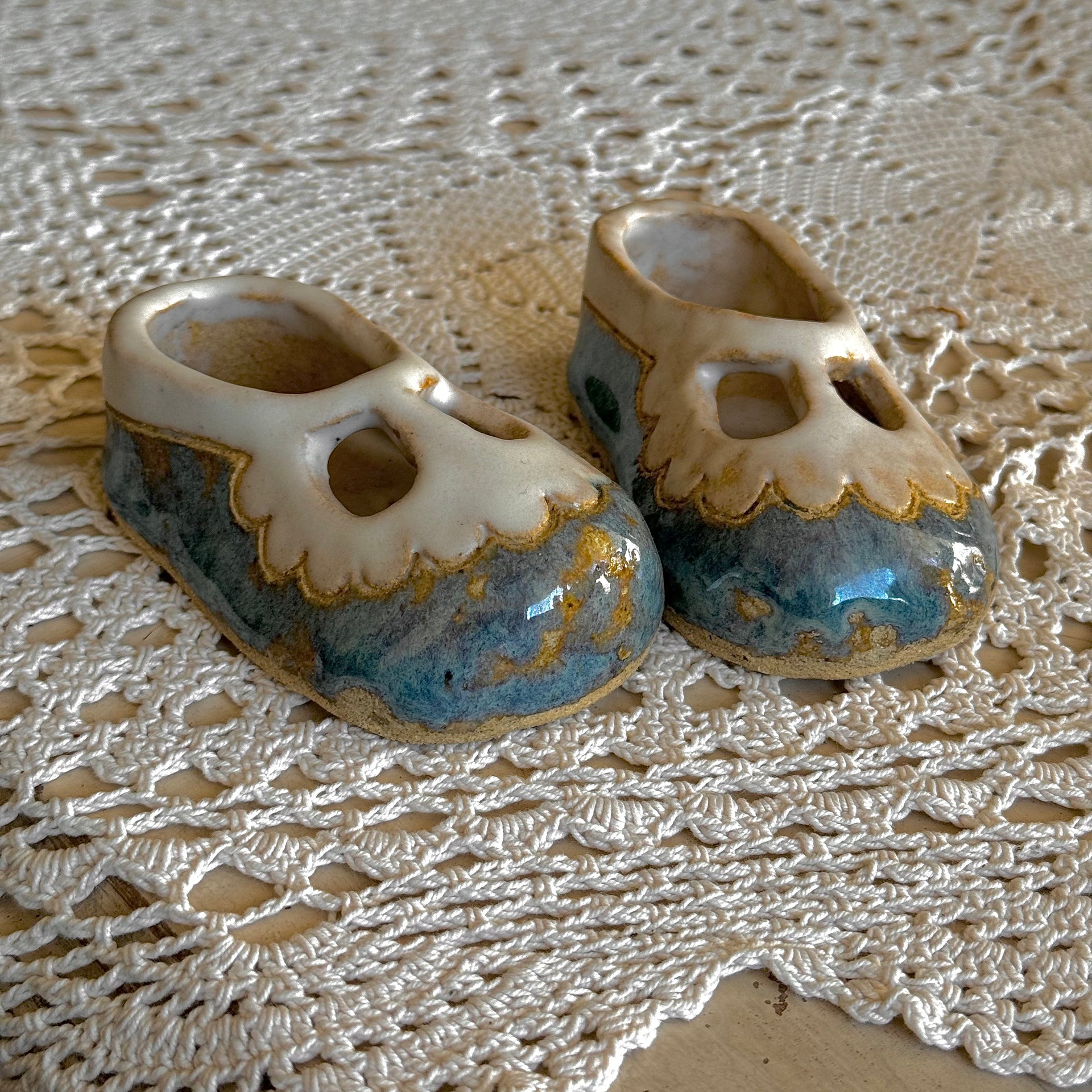 Zapatitos cerámica gres